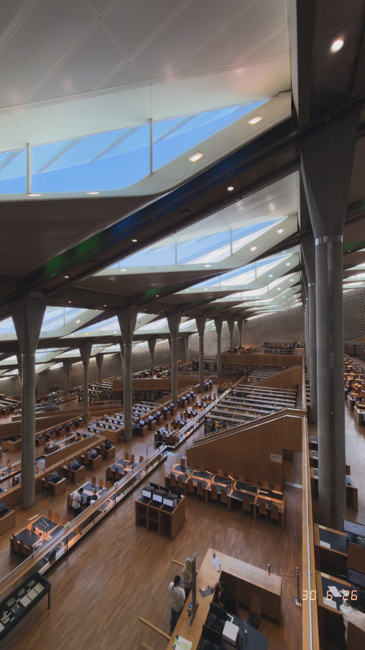 The roof above the books. Bibliotheca Alexandrina.